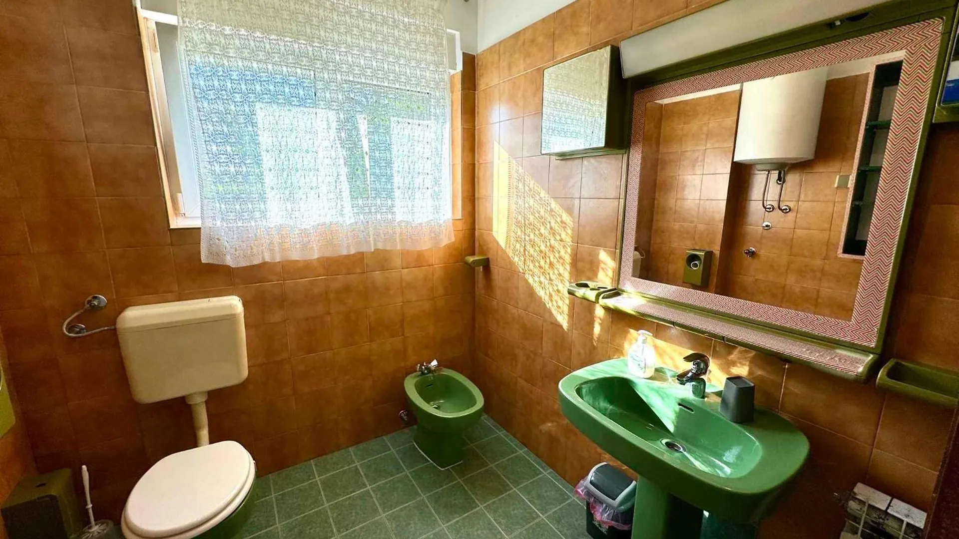 Apartment In Jadranovo 50540